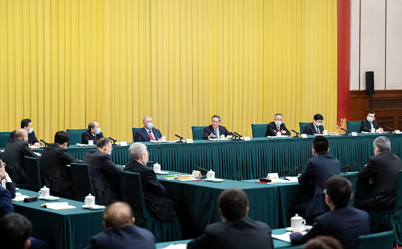 李强赵乐际王沪宁蔡奇丁薛祥李希分别看望出席全国政协十四届一次会议委员并参加讨论