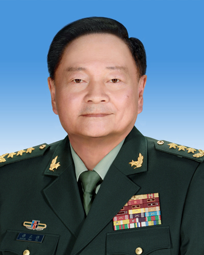中华人民共和国中央军事委员会副主席简历