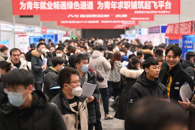 为世界和平发展增加更多稳定性和正能量——国际社会眼中的中国“两会时间”