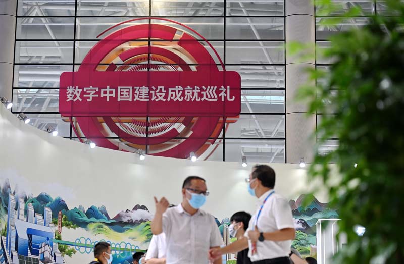 为世界和平发展增加更多稳定性和正能量——国际社会眼中的中国“两会时间”