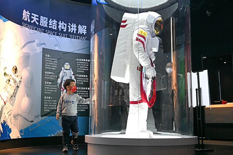 叩问苍穹 探索不停——写在第八个“中国航天日”到来之际