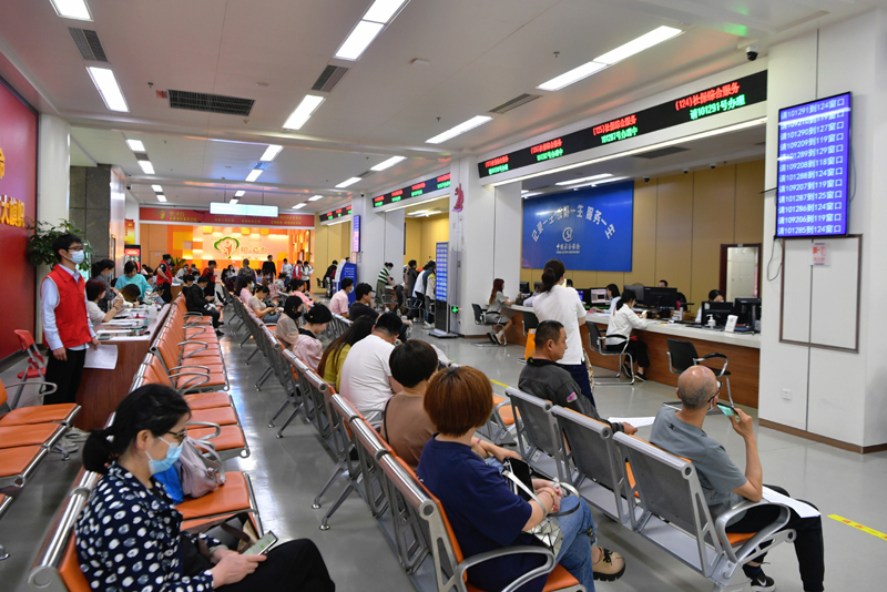 逐浪“数字蓝海” 构筑竞争新优势——第六届数字中国建设峰会观察