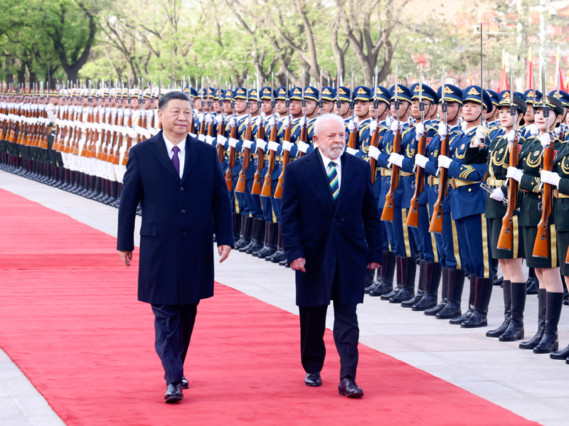 习近平同巴西总统卢拉举行会谈