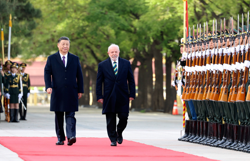 习近平同巴西总统卢拉举行会谈
