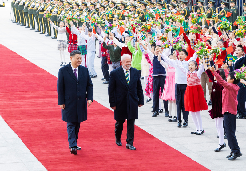 习近平同巴西总统卢拉举行会谈