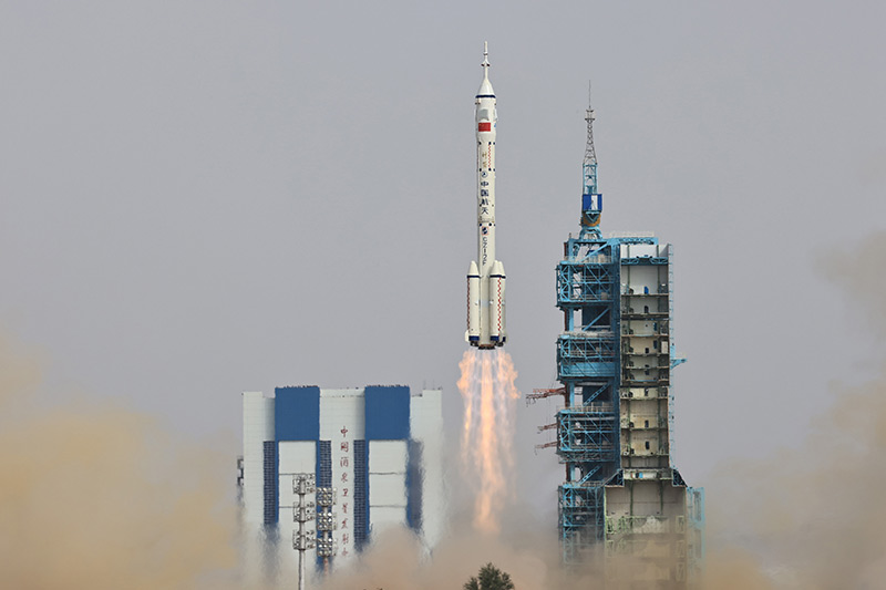 神舟十六号载人飞船发射圆满成功