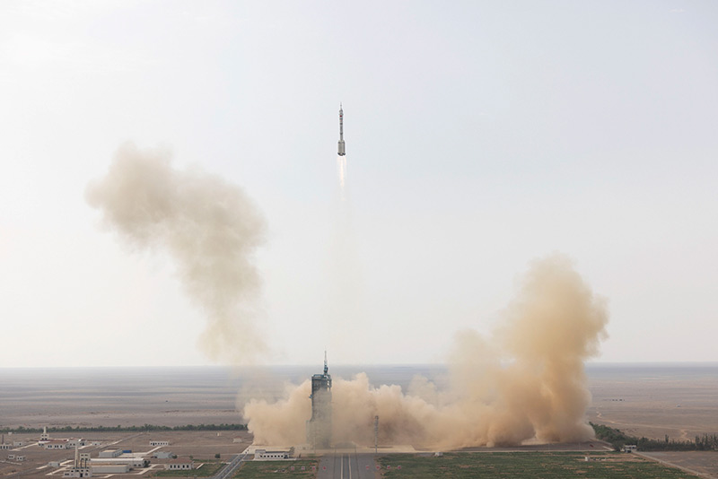 神舟十六号载人飞船发射取得圆满成功 中国空间站全面建成后首次载人飞行任务开启