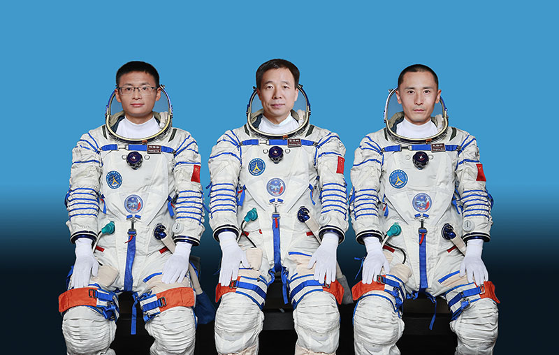 神舟十六号航天员乘组确定