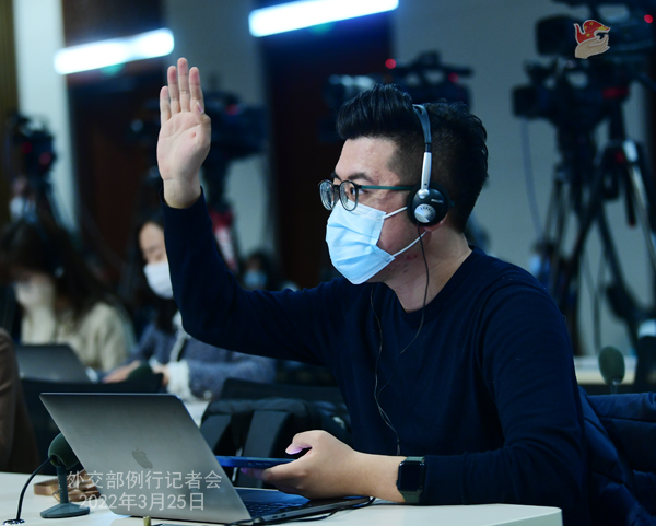 外交部就国务委员兼外长王毅访问阿富汗等答问