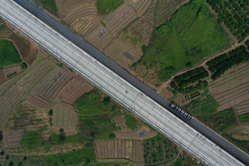 浙江：杭衢铁路建设持续推进