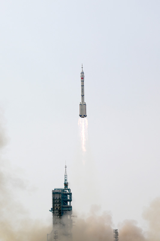 神舟十六号载人飞船发射取得圆满成功 中国空间站全面建成后首次载人飞行任务开启