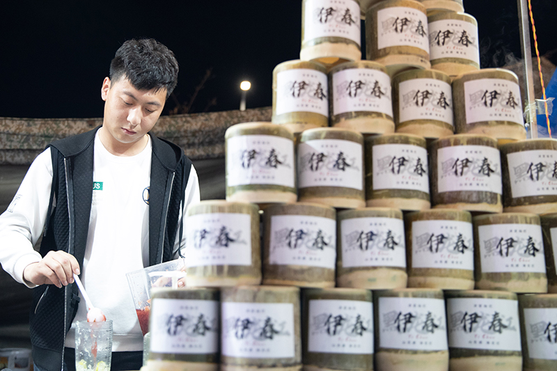 黑龙江伊春：“夜经济”点亮新“夜”态