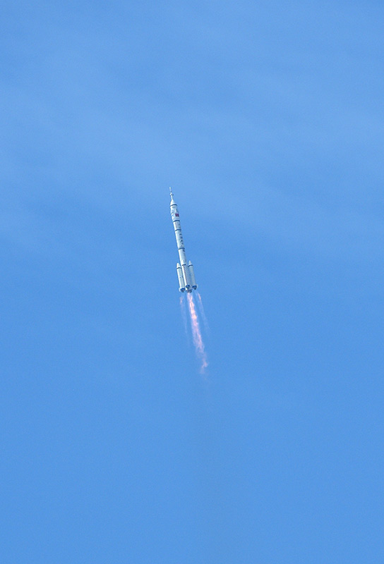 神舟十六号载人飞船发射取得圆满成功 中国空间站全面建成后首次载人飞行任务开启