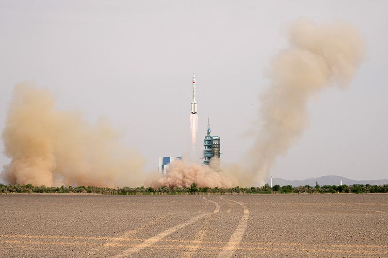 神舟十六号载人飞船发射取得圆满成功 中国空间站全面建成后首次载人飞行任务开启