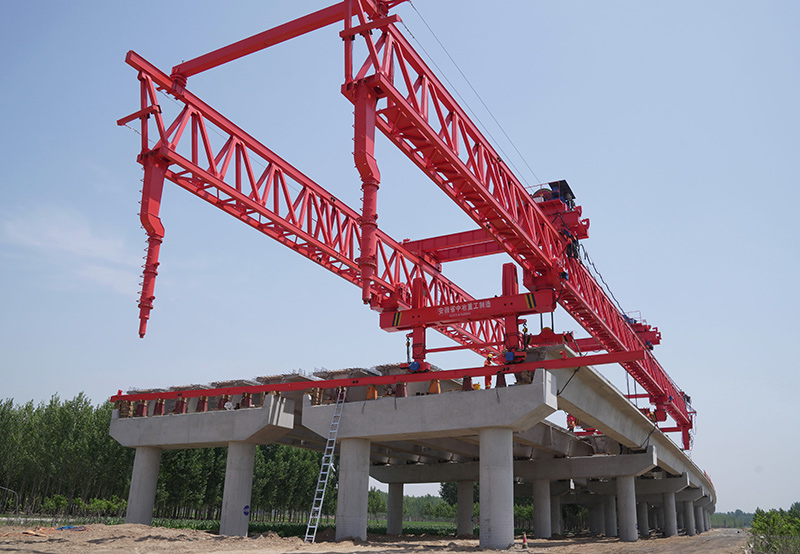 河北秦唐高速公路建设正酣