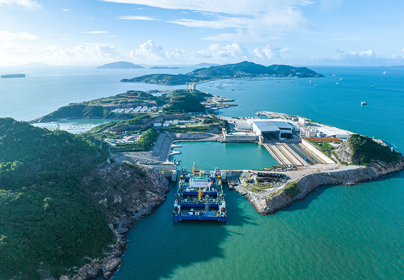 深中通道海底隧道成功合龙