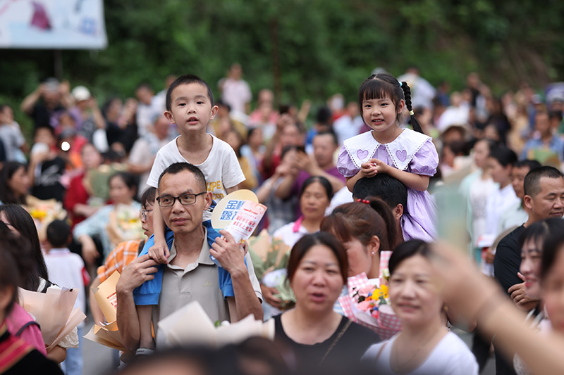 全国部分地区2023年高考结束