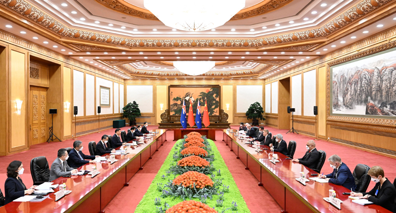 习近平会见新西兰总理希普金斯