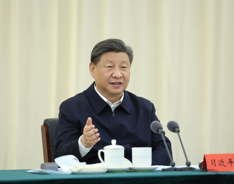 习近平在内蒙古巴彦淖尔考察并主持召开加强荒漠化综合防治和推进“三北”等重点生态工程建设座谈会