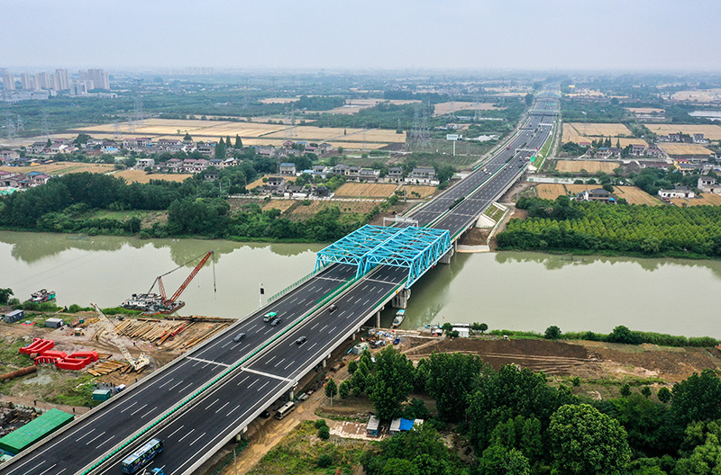 江苏加紧高速公路新建扩建工程建设