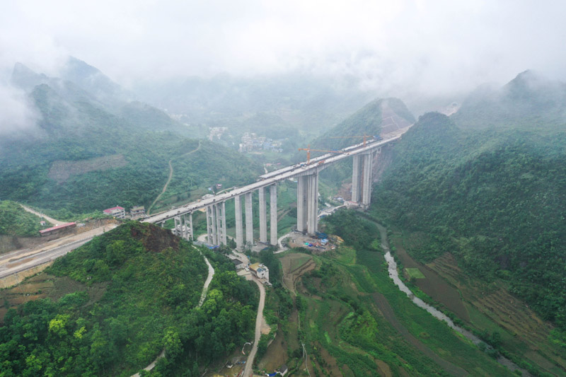 贵州六安高速建设有序推进