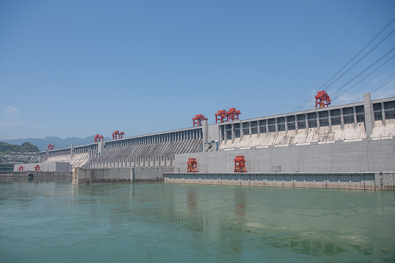 三峡水库水位消落迎接长江主汛期