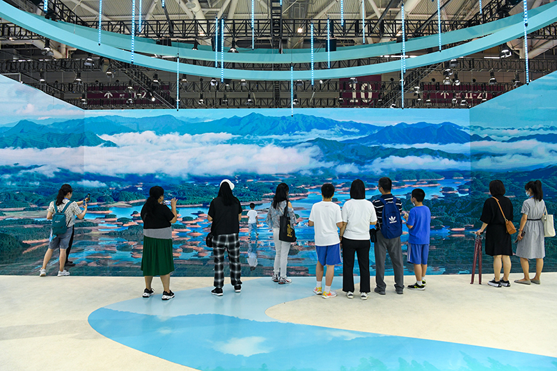第十九届文博会开幕 推动中国文化产业发展