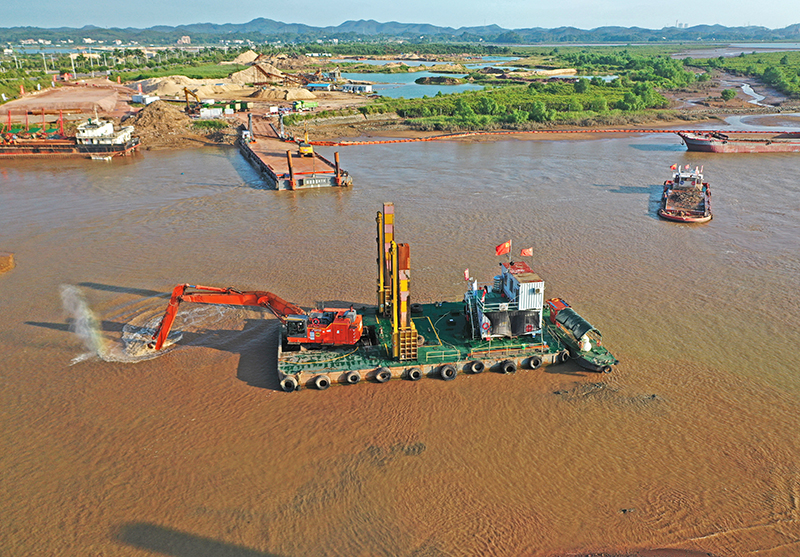 西部陆海新通道骨干工程平陆运河建设掠影