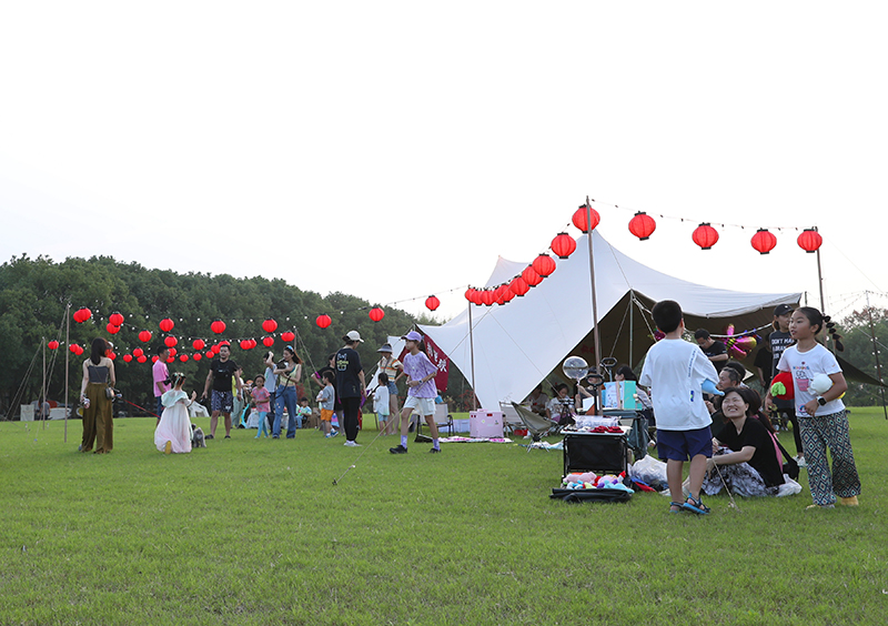 上海：露营休闲度假日