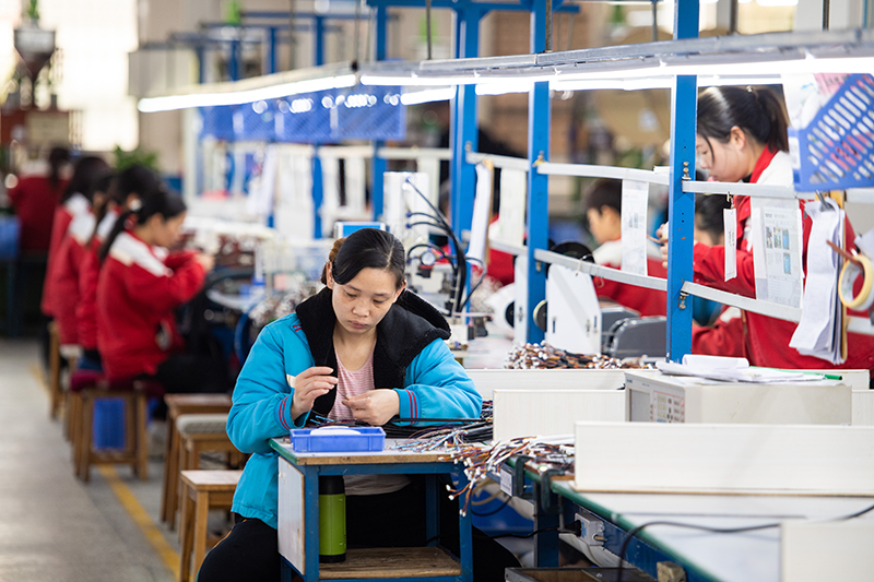 巾帼之花绽放新时代——以习近平同志为核心的党中央引领推动妇女事业发展纪实