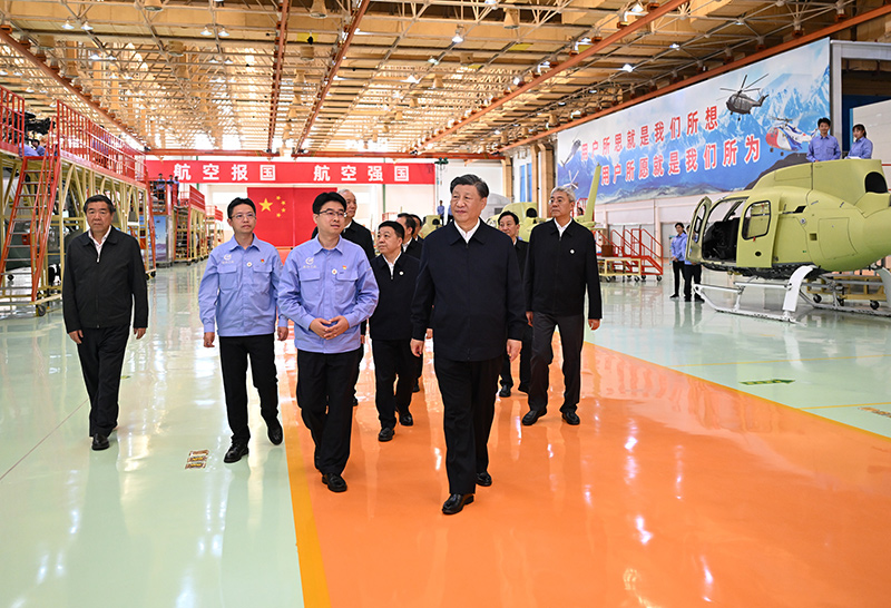 习近平在江西考察时强调：解放思想开拓进取扬长补短固本兴新 奋力谱写中国式现代化江西篇章