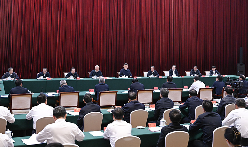 习近平主持召开进一步推动长江经济带高质量发展座谈会并发表重要讲话
