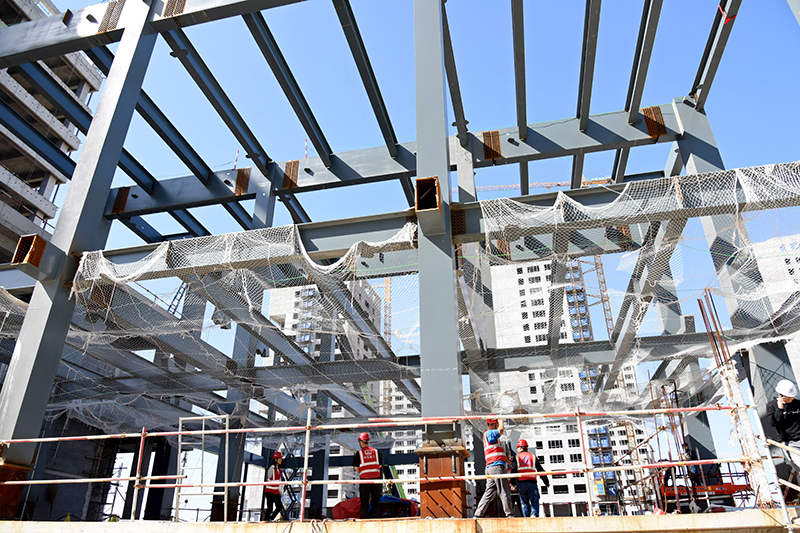 青岛：奋战项目一线 抢抓施工黄金期