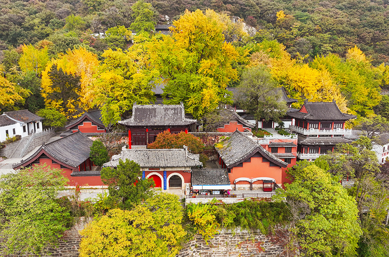 一带一路“双城迹”：山与海的相连