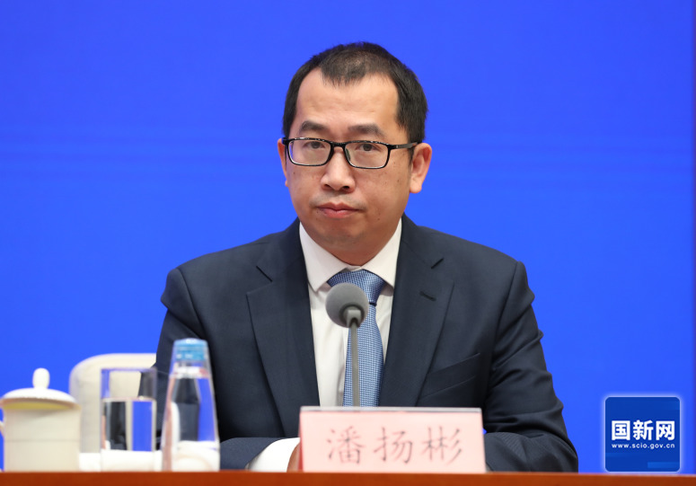 国务院新闻办发布会介绍《关于推动内蒙古高质量发展奋力书写中国式现代化新篇章的意见》有关情况