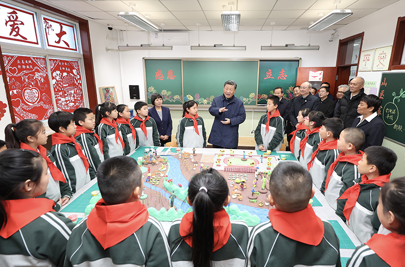 习近平在北京河北考察灾后恢复重建工作