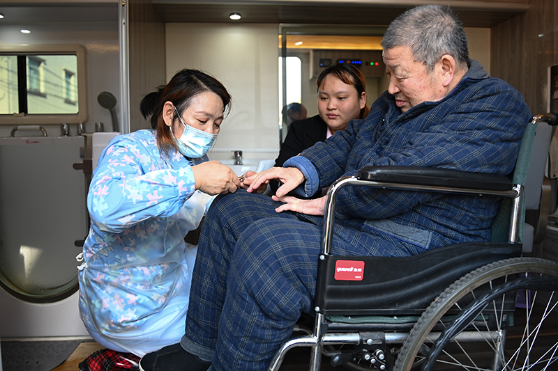 浙江慈溪：紧贴群众需求 提升社会保障服务
