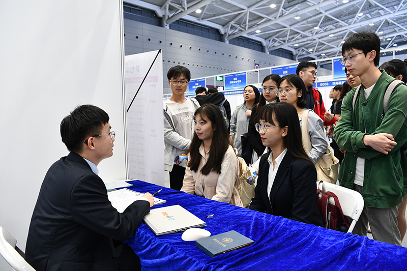 第二届全国人力资源服务业发展大会在深圳开幕