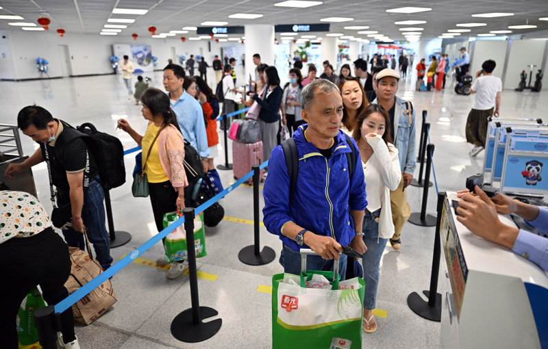 海口新海滚装码头客运综合枢纽站项目投入试运