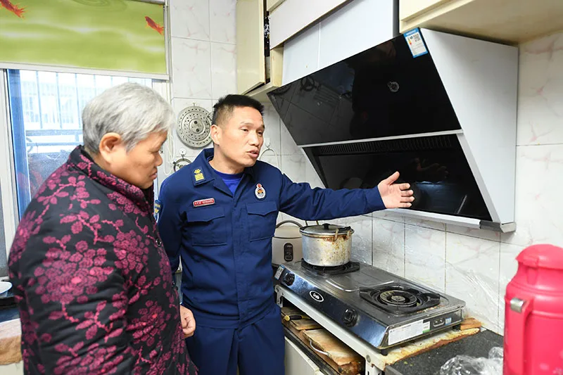 志愿服务暖心田
