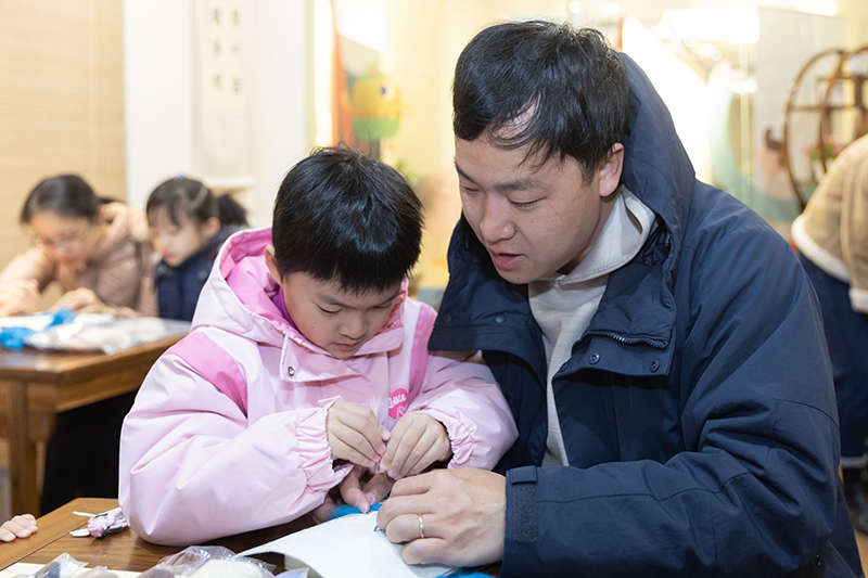 上海：文博展览进社区