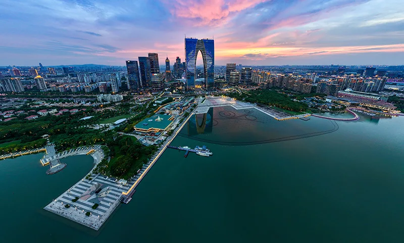 奋楫扬帆，中国经济笃定前行