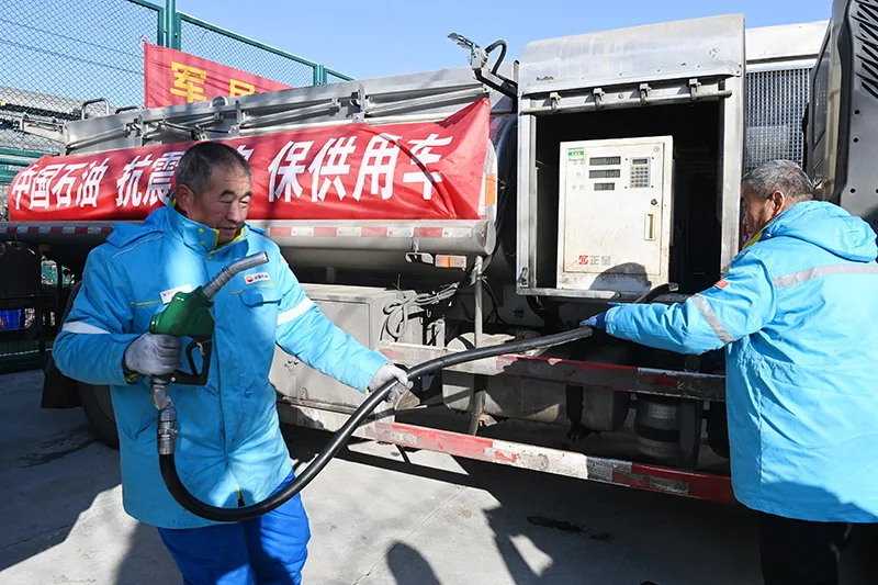 保障集中安置点：点点微光 温暖你我