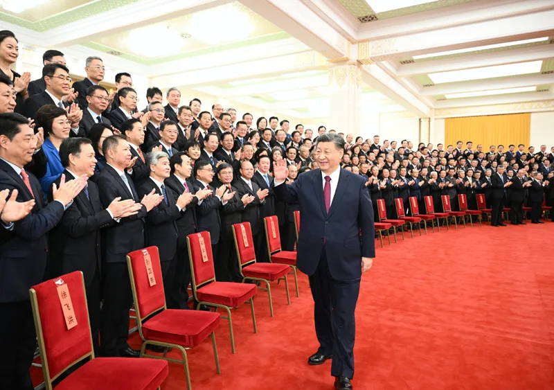 习近平接见2023年度驻外使节工作会议与会使节并发表重要讲话