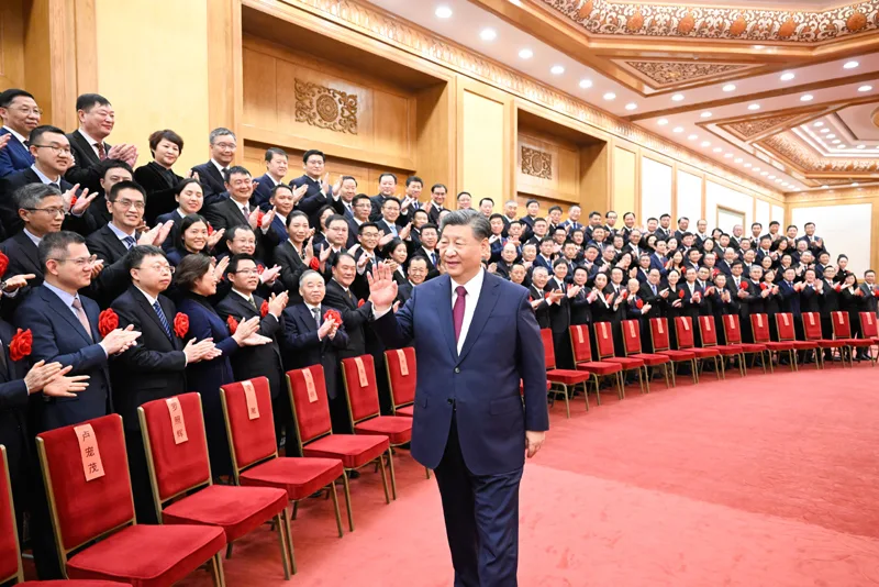 习近平会见中国援外医疗队派遣60周年纪念暨表彰大会代表