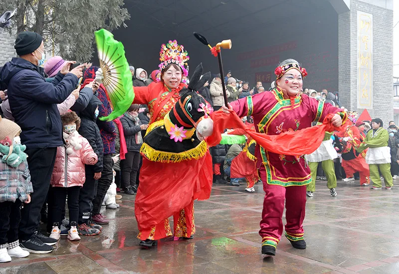 喜迎新年