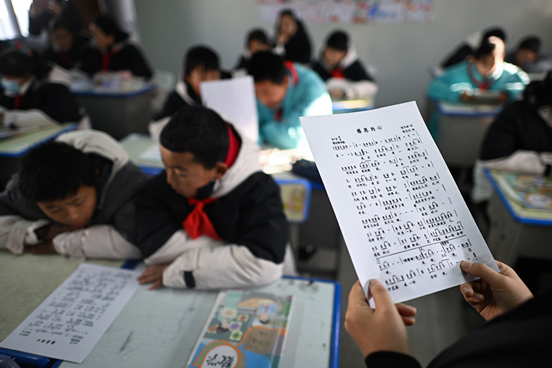 青海震区所有中小学校全面实现线下教育教学