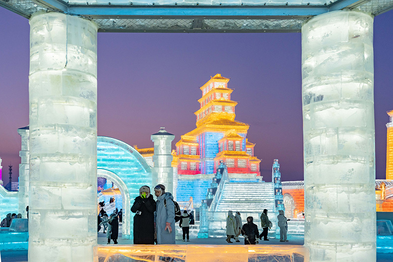 第40届中国·哈尔滨国际冰雪节开幕