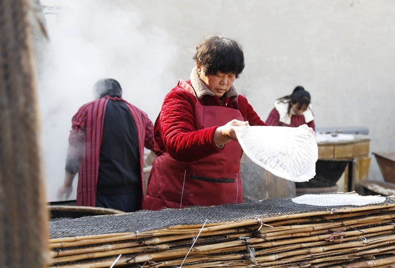 河北广宗：传统手工工艺助农增收