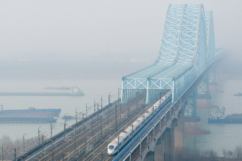 全国铁路1月10日起实行新列车运行图